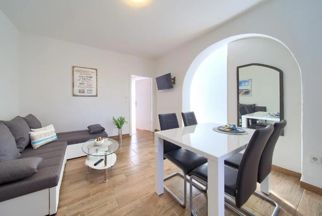 Apartment Braut Krk Krk Town